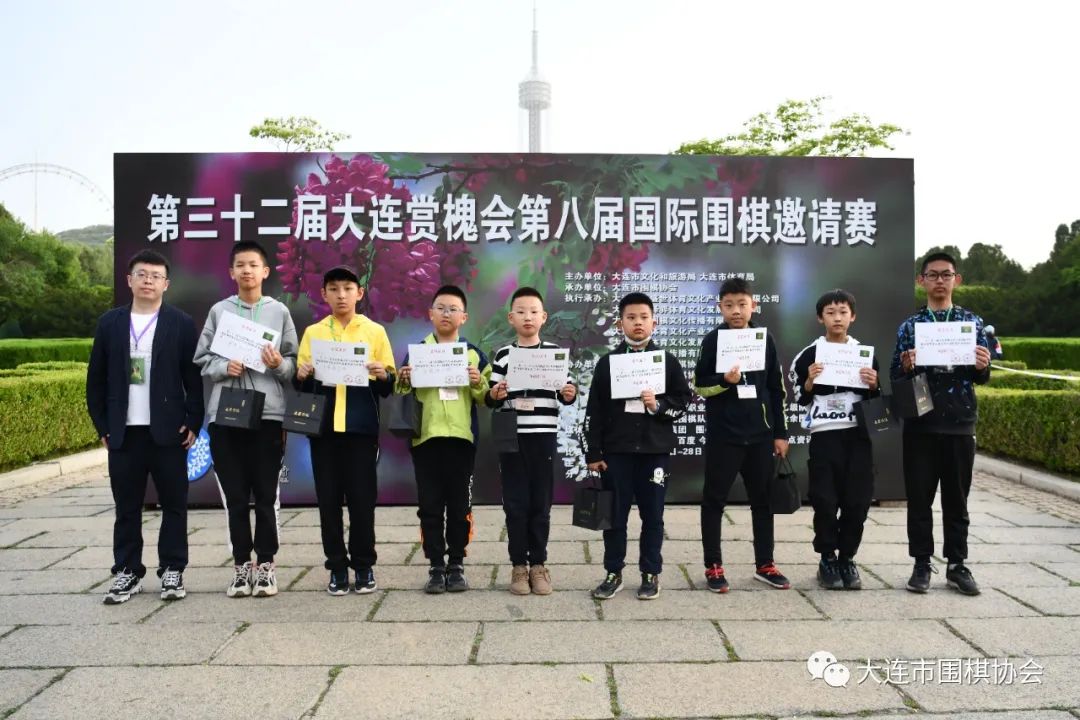 槐香四溢沁入八荒,槐香四溢