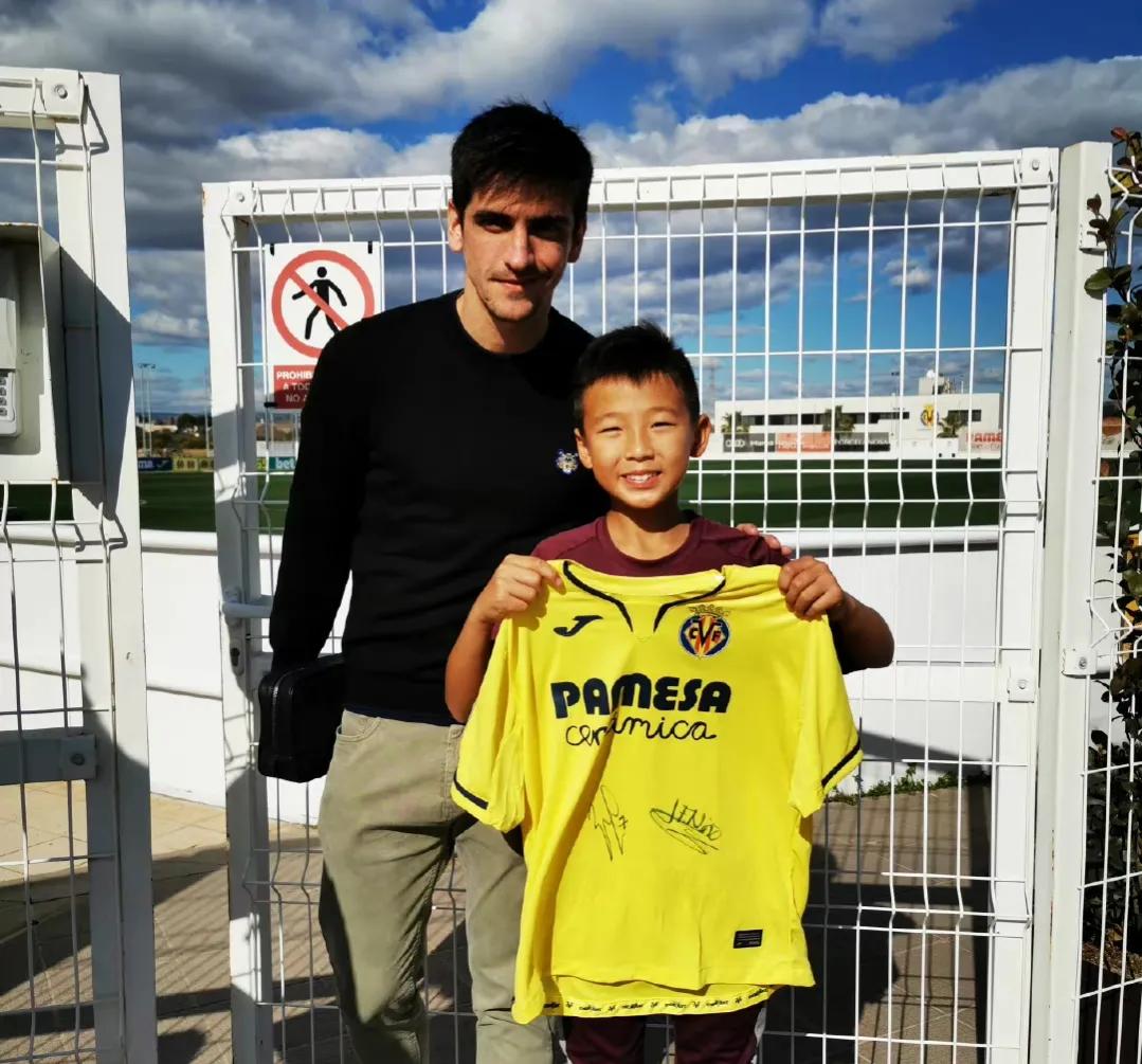 足球姜珉宇视频,足球小将姜宇