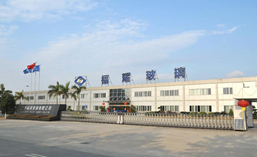 曹德旺与王健林演讲,王健林对曹德旺说给员工涨工资