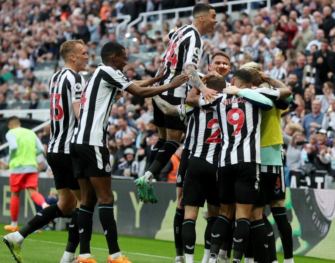 4-1！英超第3赢了，利物浦隔空遭打击，日本天才哑火