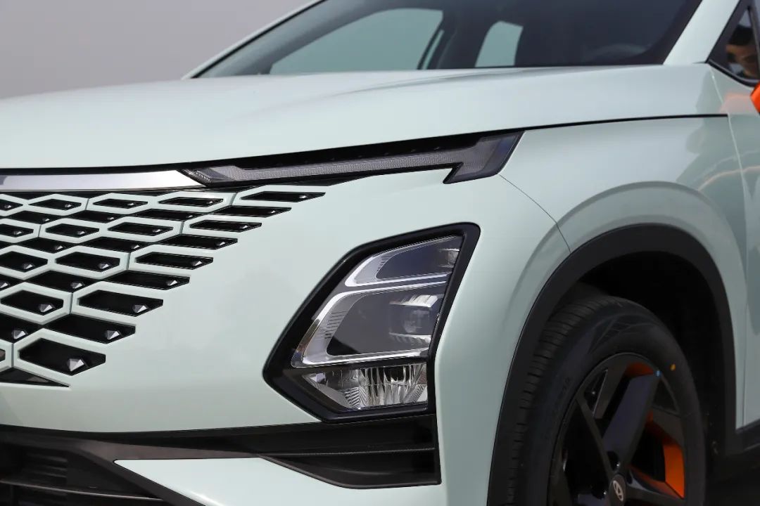 奇瑞omoda5外观尺寸,奇瑞omoda5配置