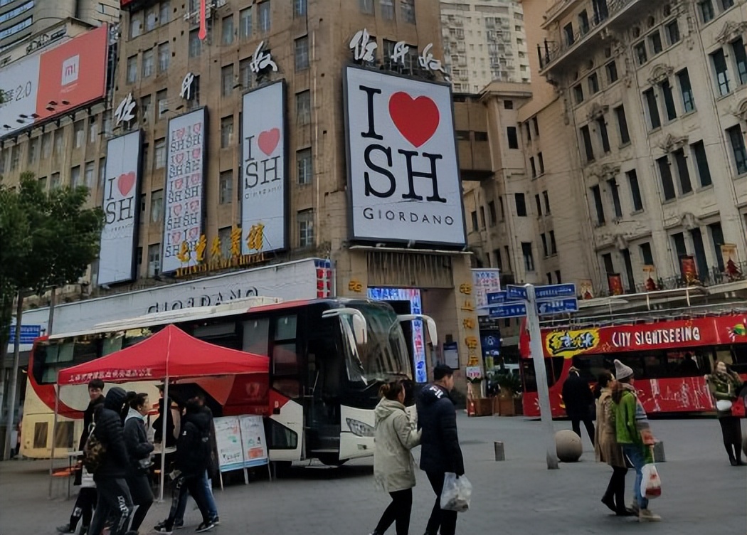 佐丹奴是台湾品牌吗,国内佐丹奴是贴牌吗