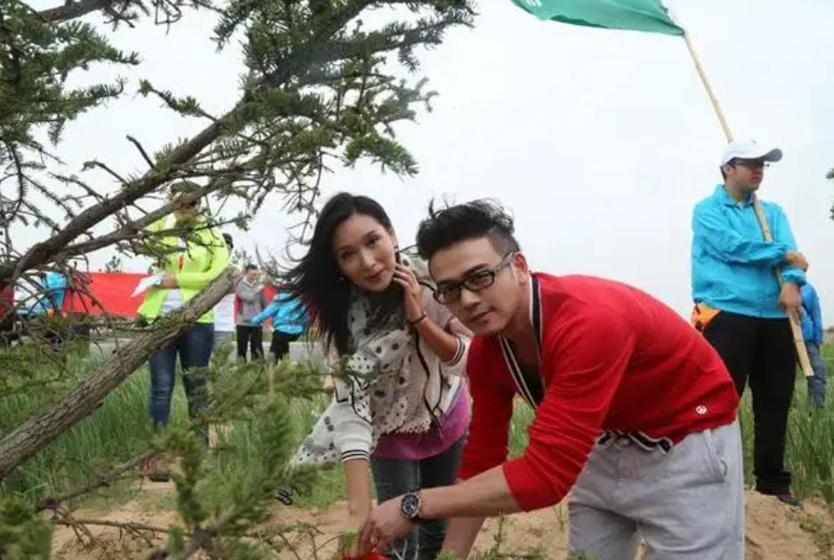 杨烁现实生活中是个怎么样的人,杨烁最后的样子