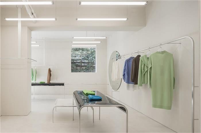 服装店展示空间设计分析,服装店空间设计方案模板