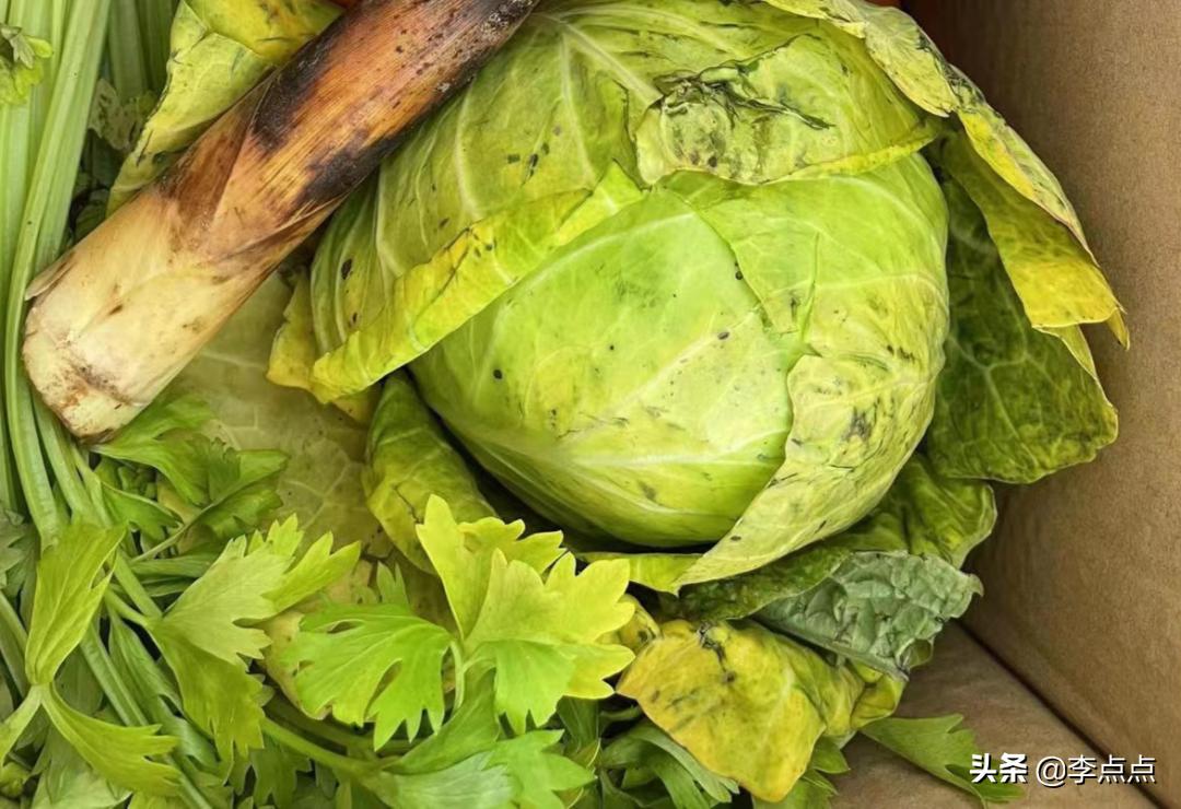 封控1个多月,上海的物价有多离谱?