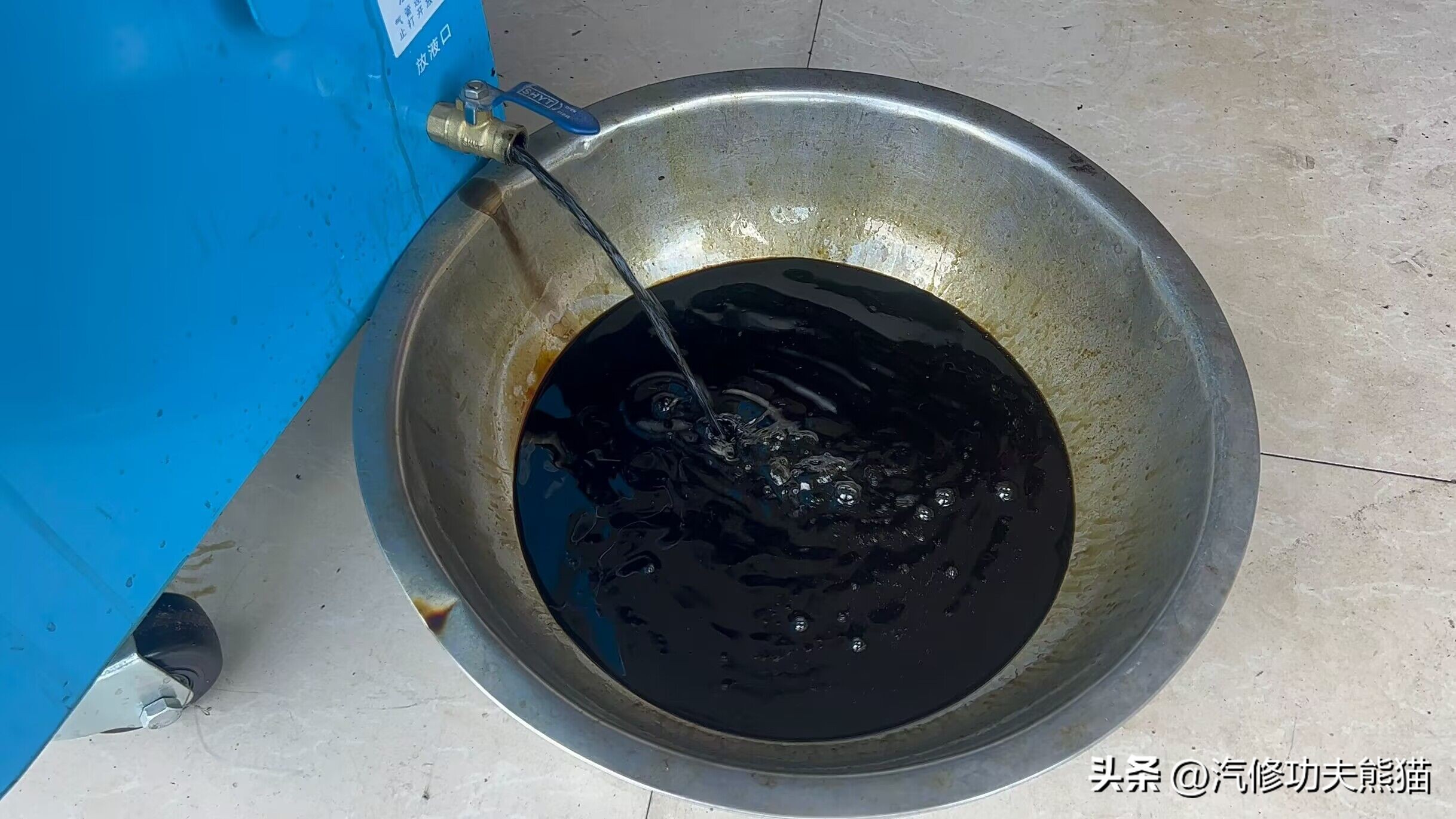 2017款大众迈腾10万公里烧机油,十年的迈腾怎么样后期维修费用