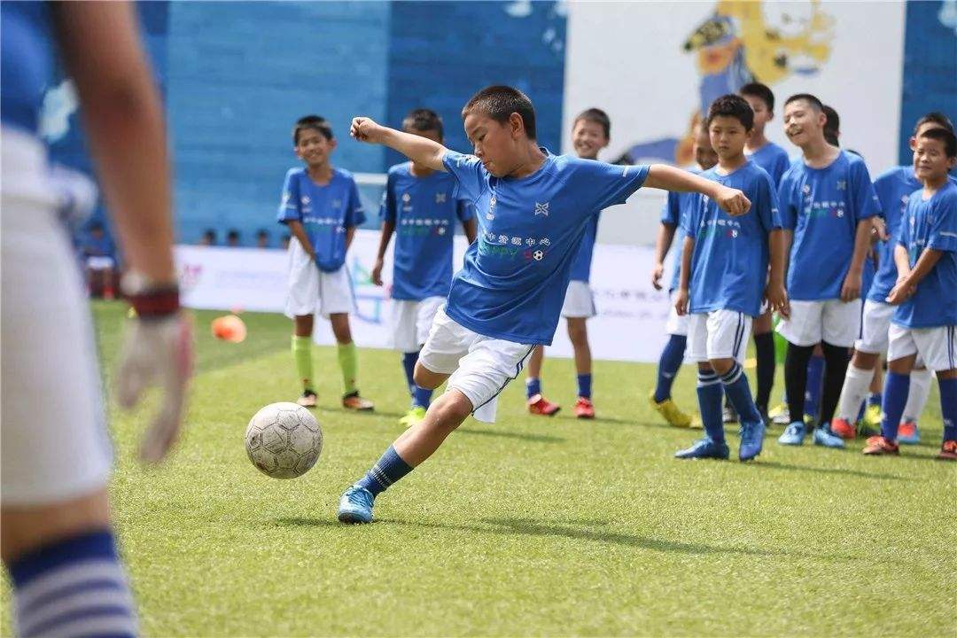 中国男足什么时候才能踢进世界杯,中国男足彻底无缘世界杯了吗