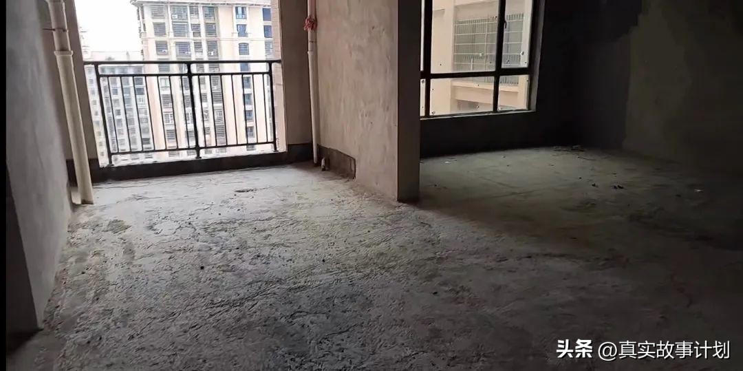 县城的房子砸手里了,县城房产砸在年轻人手里