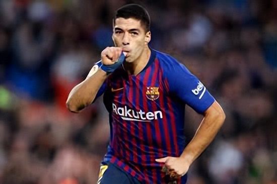 前锋的交织绝妙舞蹈:创造神奇进攻的搭配乐章