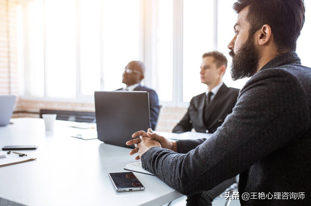 性格孤僻的孩子心理如何矫正,孤僻不喜欢社交是什么心理原因