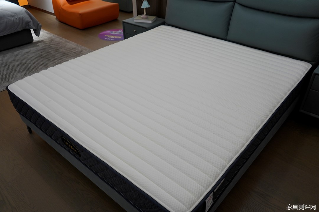 芝华仕五星软床创意视频,芝华仕的床测评