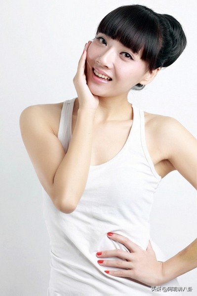 中国足球宝贝最靓丽,所有的足球宝贝谁的身材最好