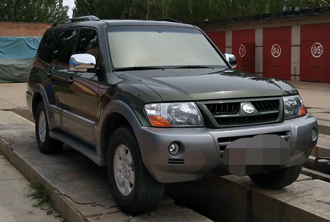 旧版猎豹与三菱帕杰罗,猎豹汽车和帕杰罗