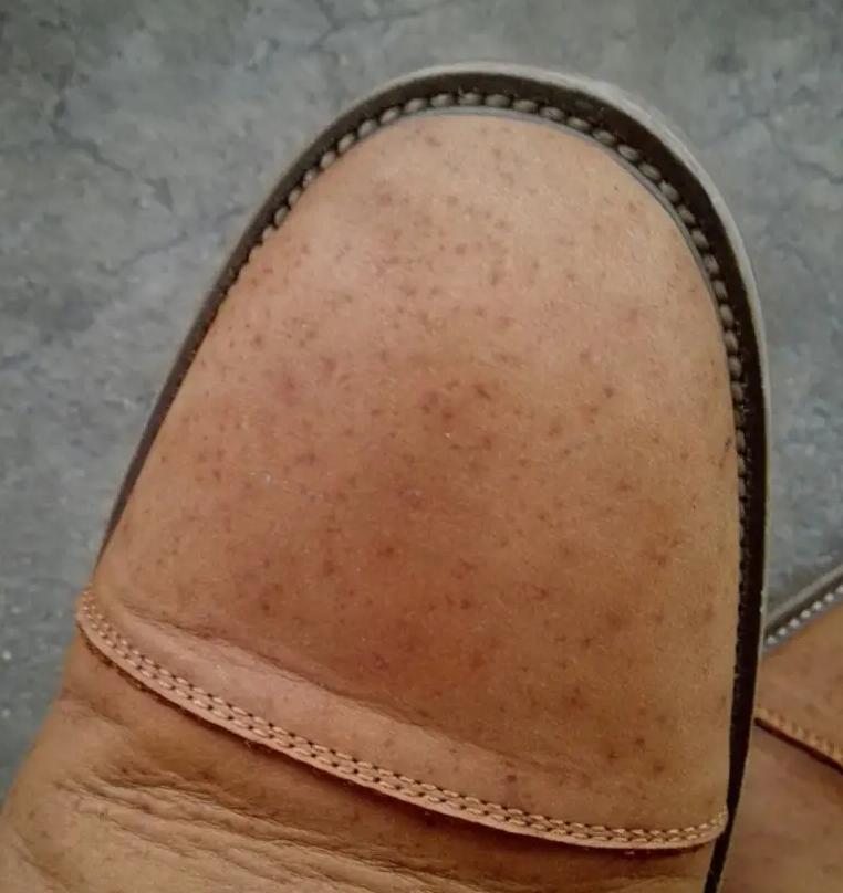 磨砂皮皮鞋清洗小妙招,磨砂皮鞋油渍怎么清洗