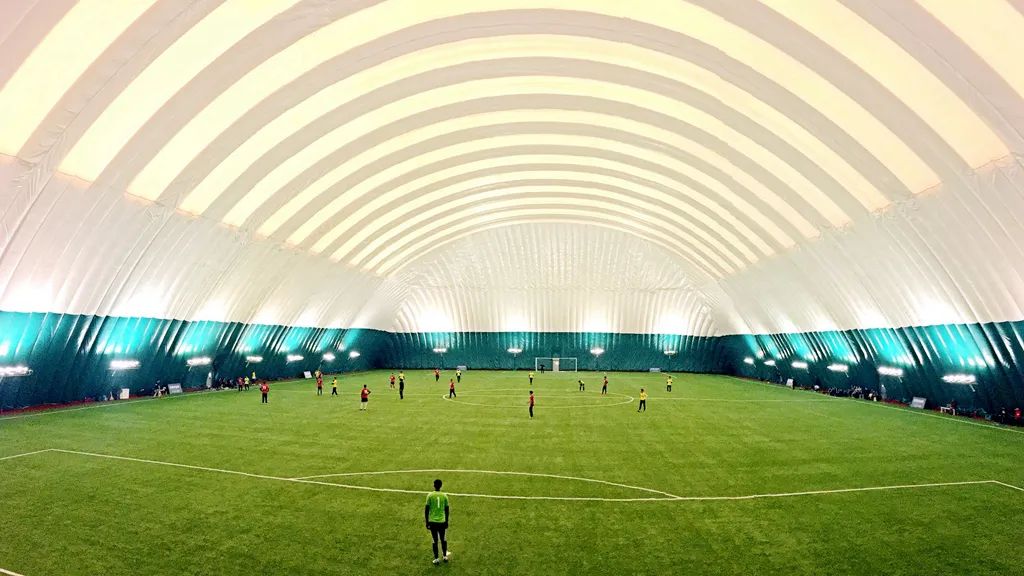 李铁足球公园综合馆,李铁八号足球公园综合馆