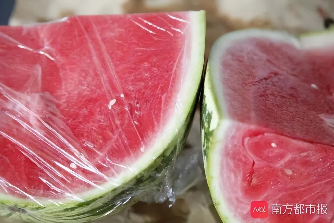 网传河南两女子吃凉皮中毒死亡,两女子吃凉皮中毒1死1伤后续