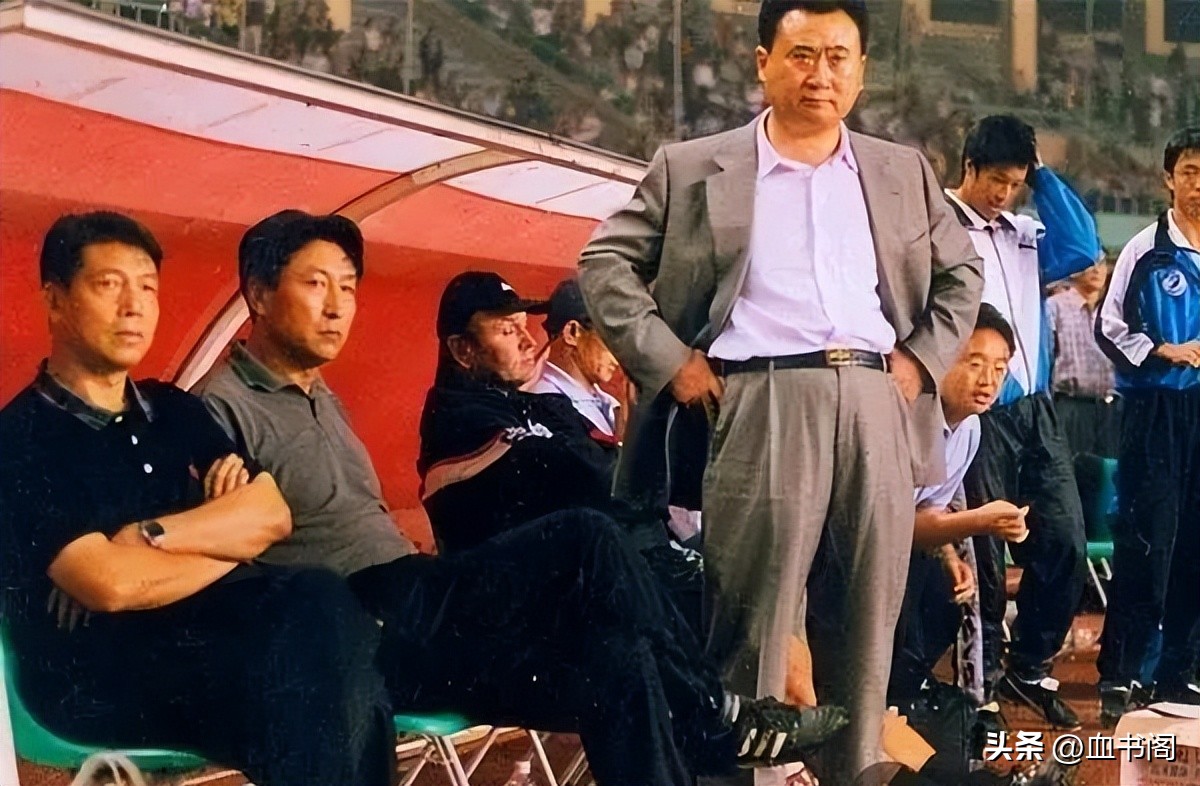 中国男篮假球,中国男篮男足为什么就打不好球