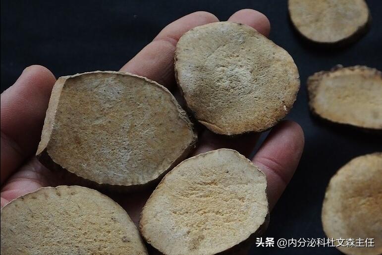 肠胃放屁臭便秘怎么调理,肚胀气便秘长期放屁吃什么中成药