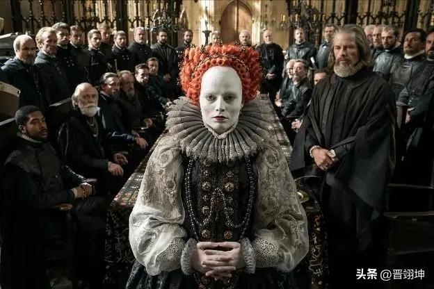 伊丽莎白一世：25岁当女王，为美貌戴假发抹铅粉，有时7天不卸妆