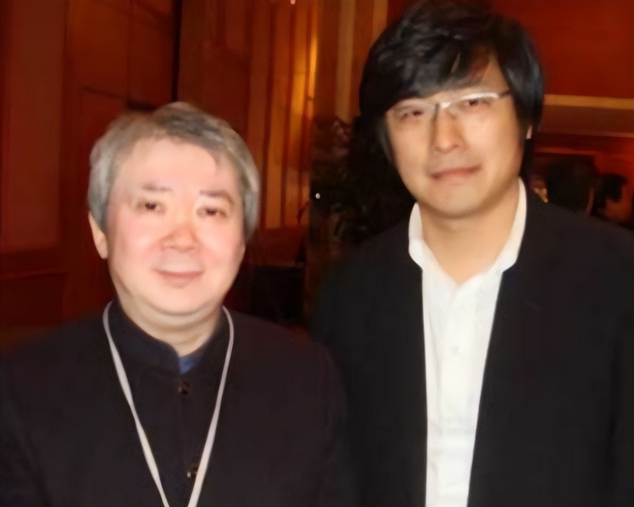 王岳伦宣布已与李湘离婚,离婚两个月李湘和王岳伦的生活