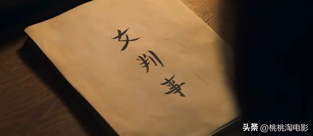 很感动，因为她一直还在坚持