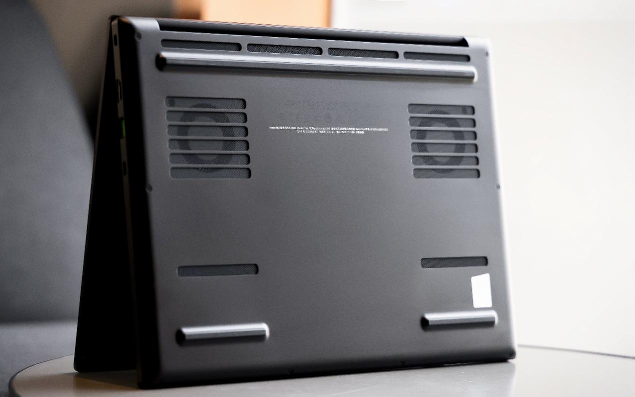 雷蛇灵刃14锐龙3070测评,雷蛇灵刃14锐龙评测