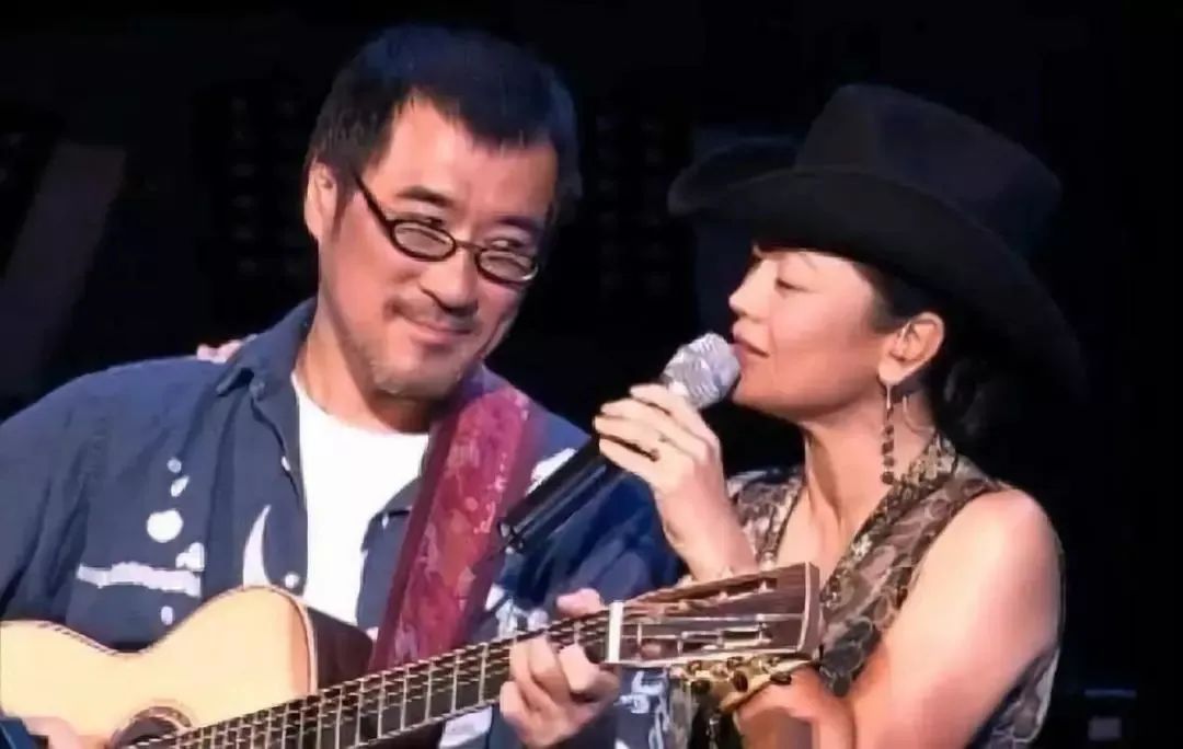 封神英雄榜纣王哭着摸妲己脸,纣王和妲己的黑历史