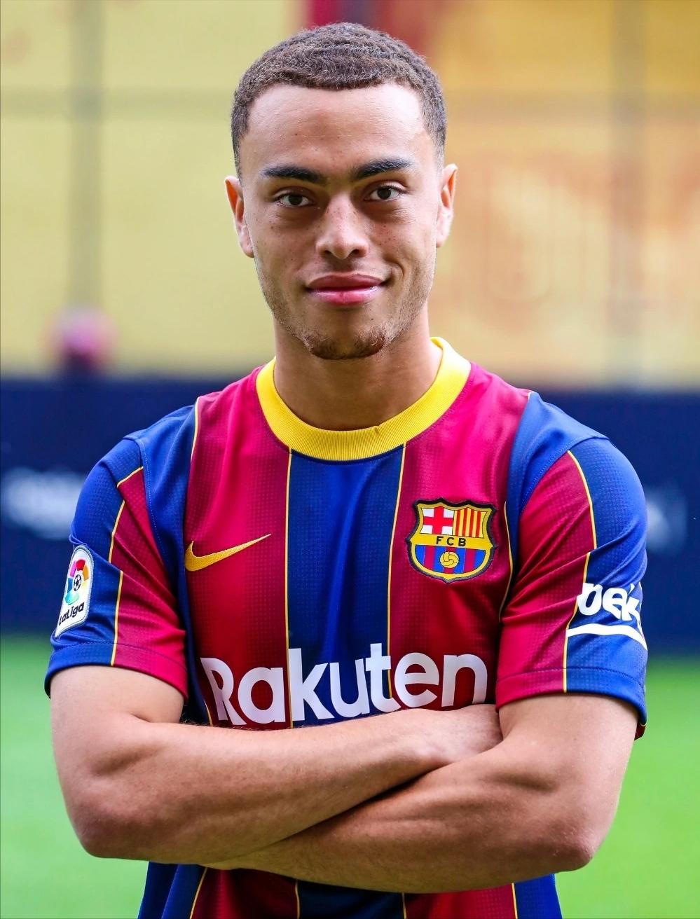 美国足球十大经典阵容,山姆大叔评nba历史地位