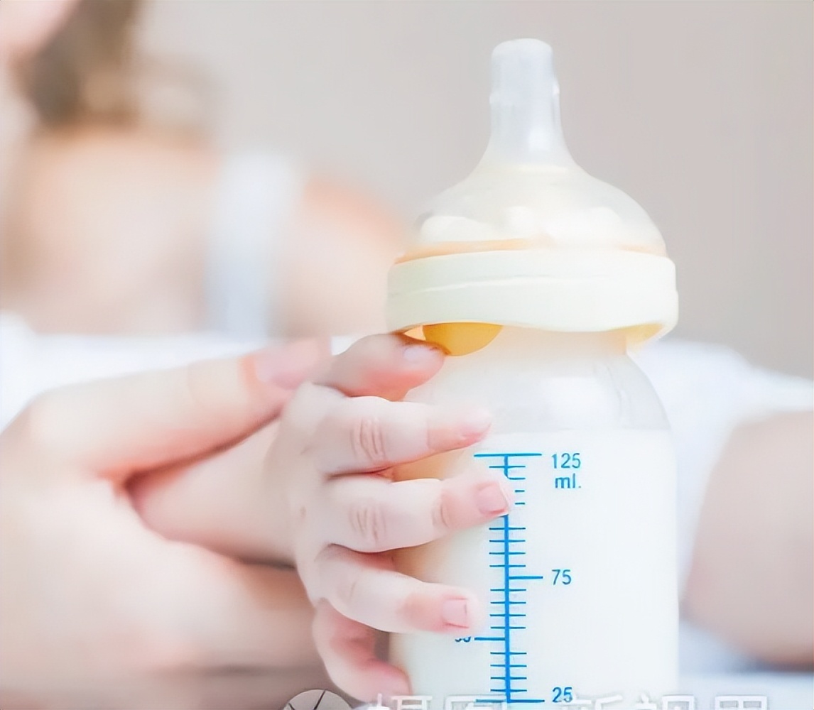 给孩子到底应该用什么水冲奶粉,婴儿冲奶粉用矿泉水还是纯净水