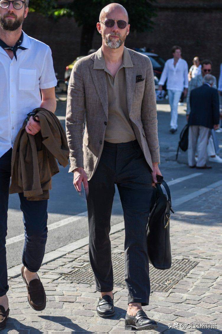 最近年轻人很火的夹克穿搭,最近很火的夹克装