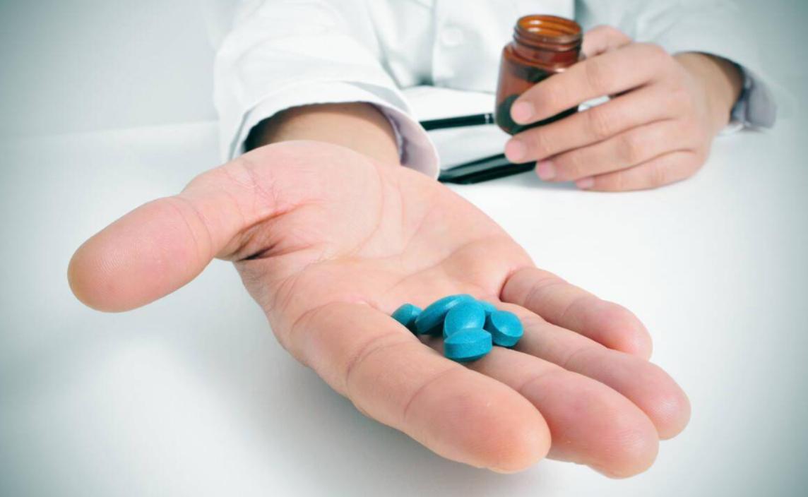 新研究：吃对零食能防心脏病,伟哥治疗心脏病