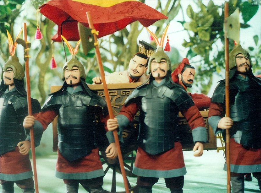 鲁迅写的两个男生的故事,评价鲁迅的铸剑