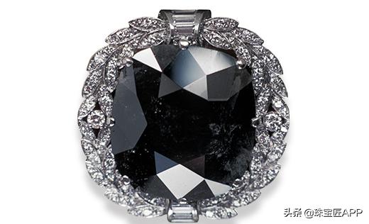 天价钻石拍卖,天价钻石被隐藏富豪拍下