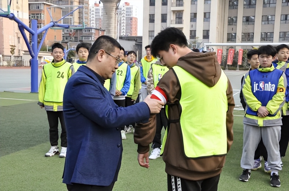 宝鸡中学青春活力,宝鸡市石油中学教学楼
