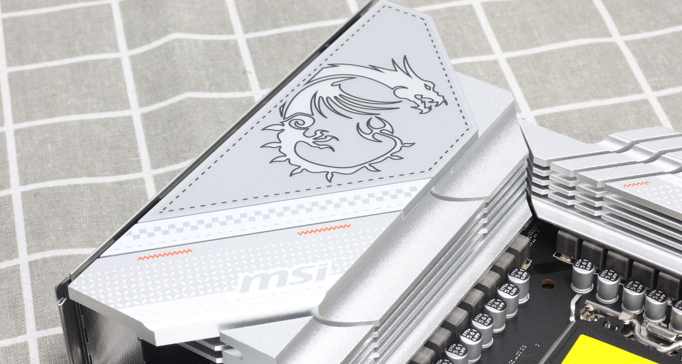 ddr56000对游戏有提升吗,七彩虹战斧赤焰ddr5