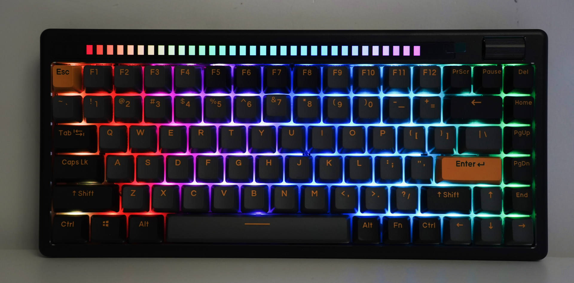 达尔优a84pro顶级外设,达尔优a84pro透明键帽测评