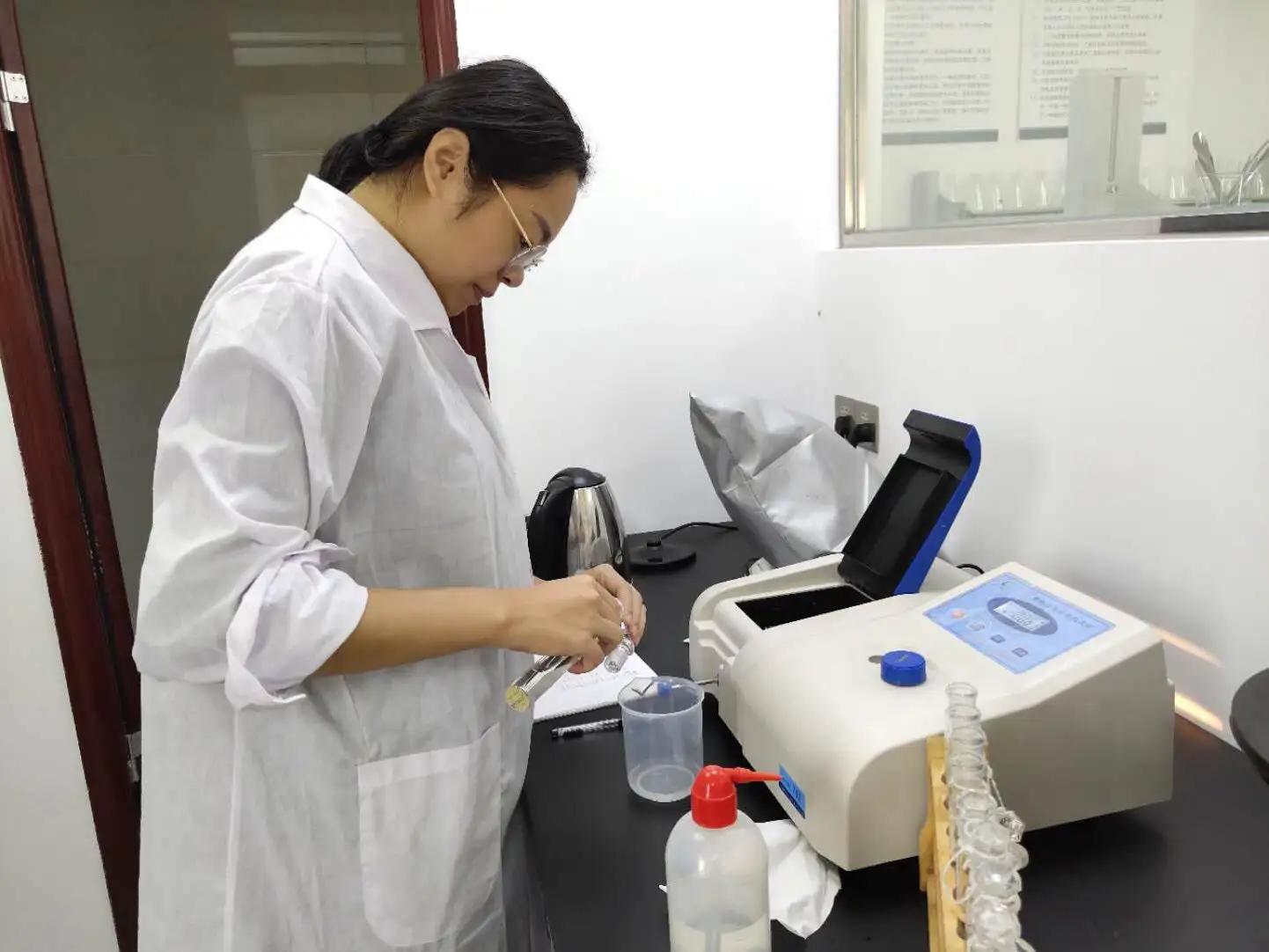 佩戴银手镯能把身体酸性消除吗,银手镯长期带着会破坏神经系统吗