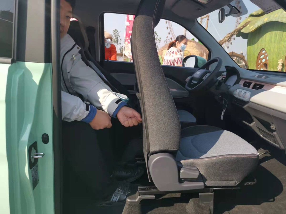 奇瑞qq冰淇淋120和170续航区别,试驾奇瑞qq冰淇淋