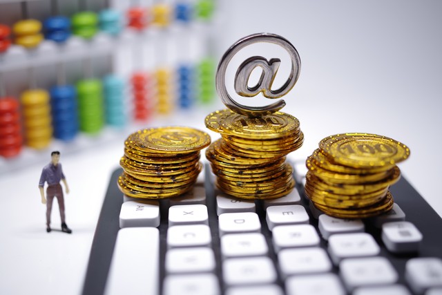 为啥九块九比十块好卖,9块9包邮和10块有什么区别