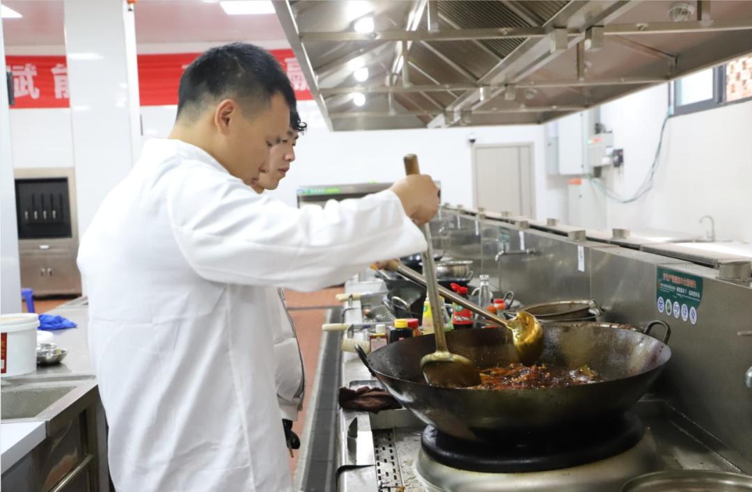 浙江餐饮店怎么吸引客流,社区餐饮店如何吸引客流