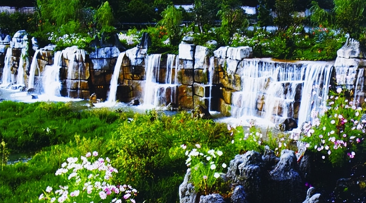 云南旅游景点有哪些地方值得去,云南旅游适合去的地方有哪些景点