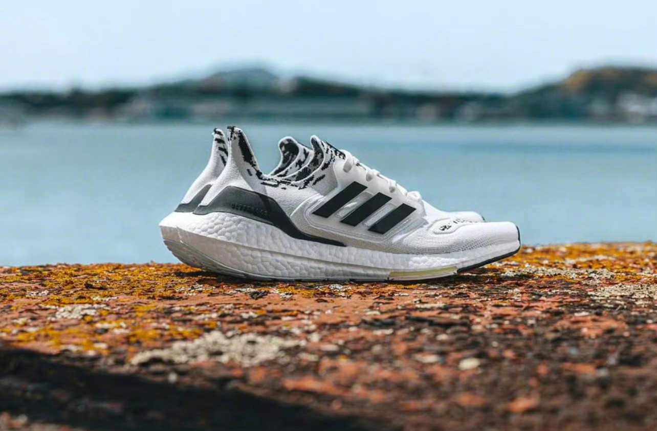 阿迪达斯最好看的板鞋推荐,阿迪最好穿的一款板鞋