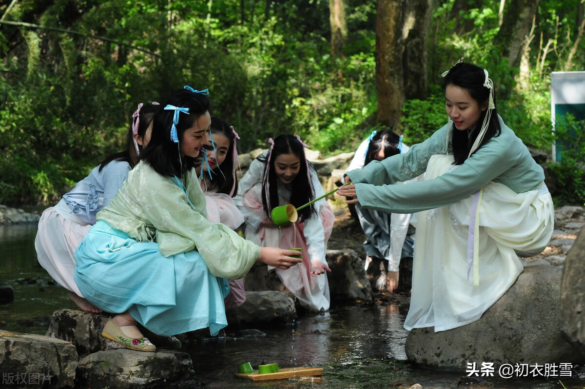 上巳节三月三美诗六首：杨柳春风三月三，十二红楼卷绣帘