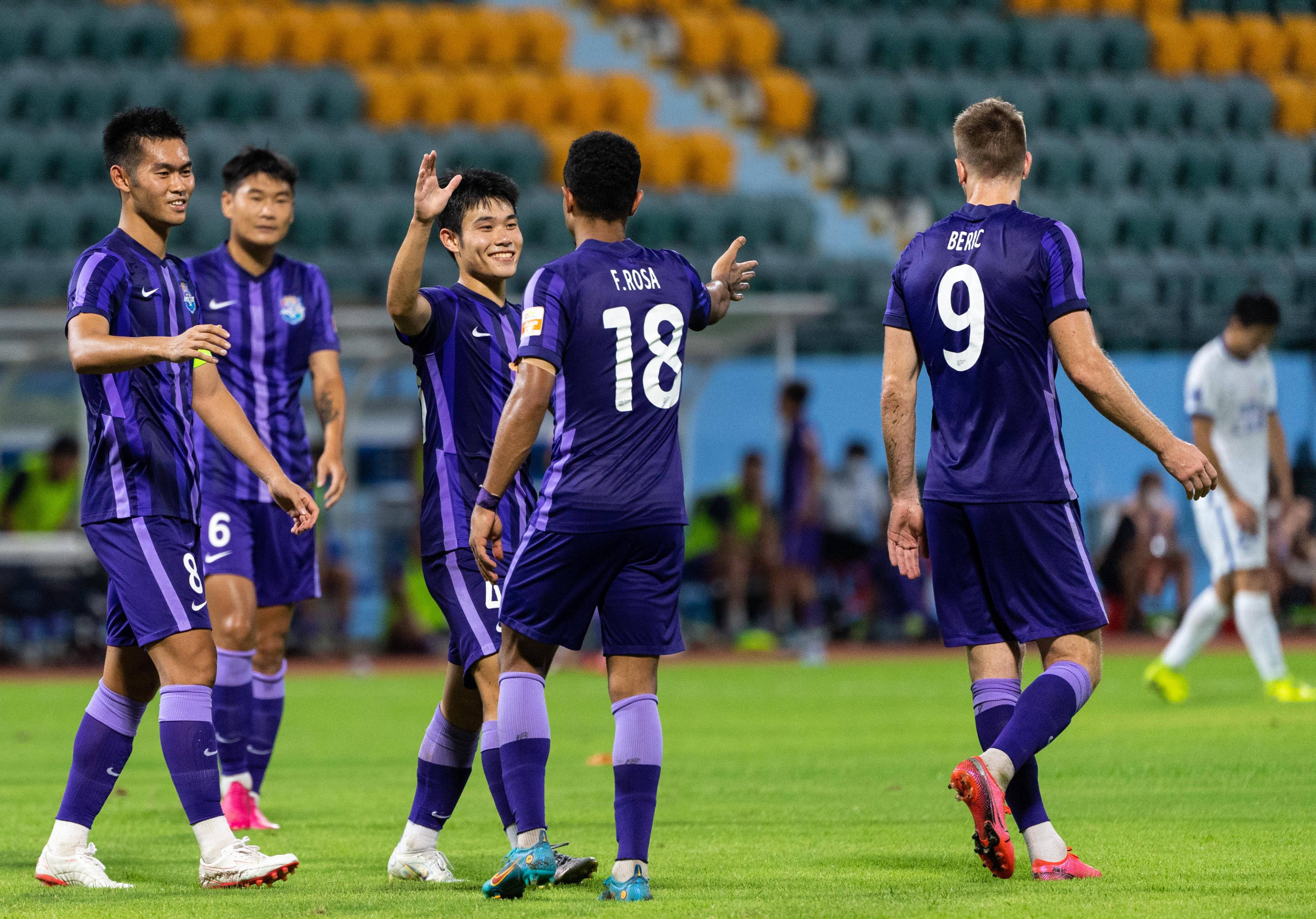 中超积分榜三镇对泰山,中超第十一轮武汉三镇对山东泰山