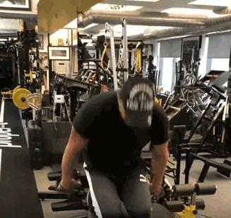 史泰龙被超模老婆甩了！硬汉感情狗血多，“挥霍”全因太爱买表？