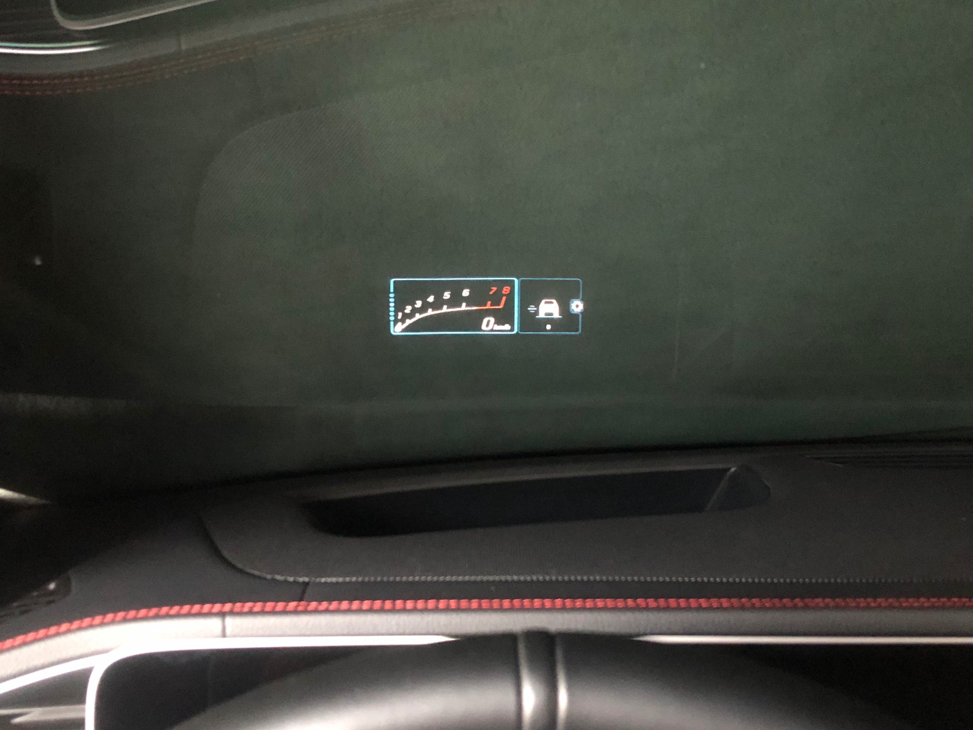 奔驰amggle53车辆功能按键讲解,gle53amg2024款抬头显示功能