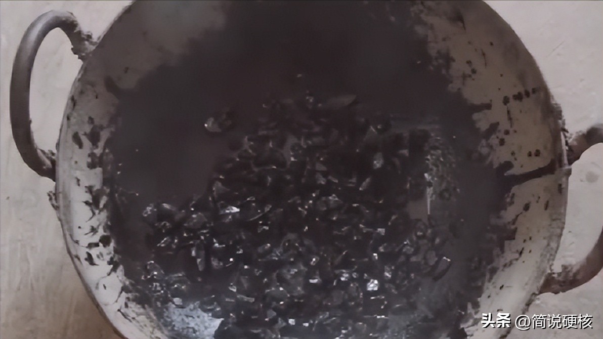 印度塑料垃圾造公路,印度用垃圾修路