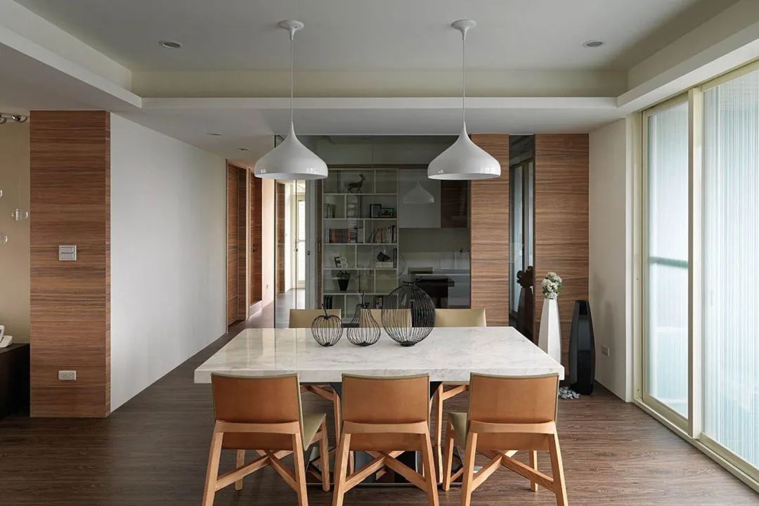 到底应该怎么选择餐桌呢,餐桌怎么选最全选购攻略