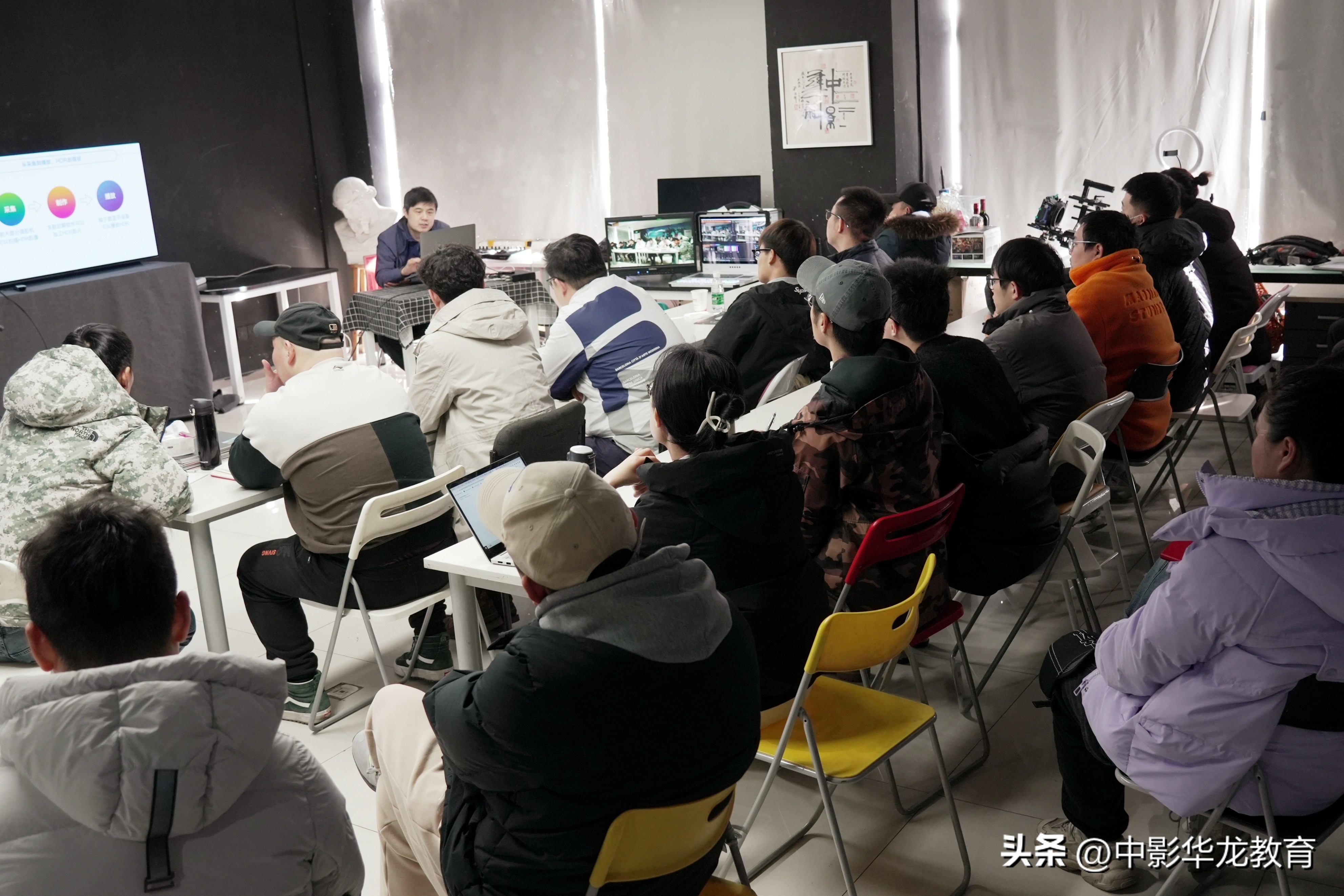 中影华龙教育包分配吗,中影华龙教育靠谱吗