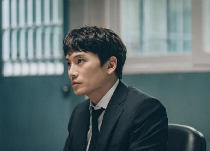 菜菜影视点评：池城分饰双胞胎兄弟再现精湛演技